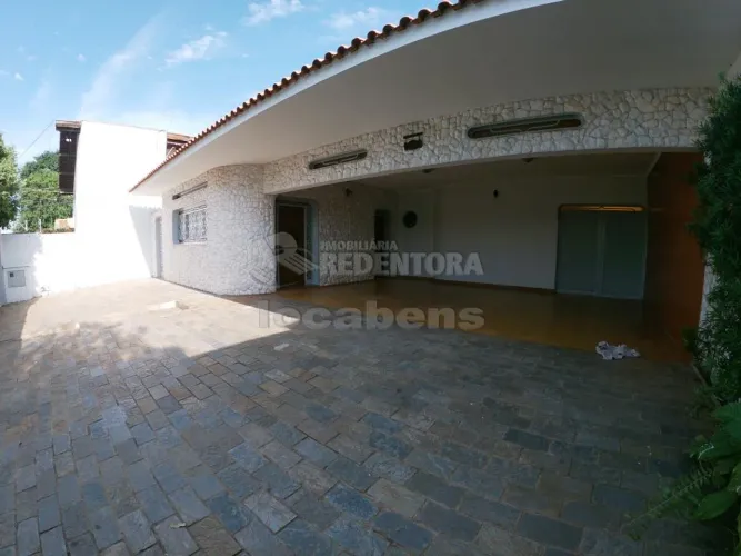 Casa Padrão em São José do Rio Preto