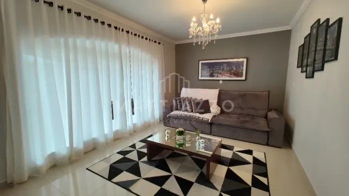 Casa à venda, com área total 300 m² no Jardim Hermínio Demarchi Iracemápolis/SP.