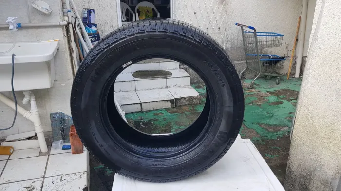 PNEUS 235/16 GOODYER PARA TUCSON E SPORTAGE / FARÓIS DE MILHA ORIGINAIS / PECAS DO RACK