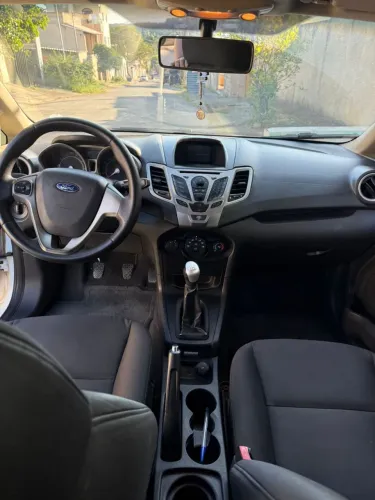 Ford Fiesta SE 1.6 16V Flex 5P 2012