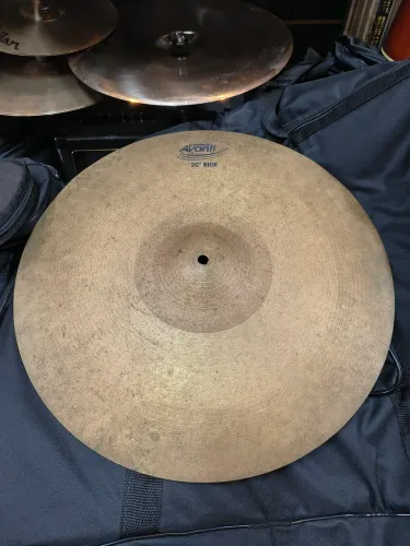 Prato Ride Camber Avant 20" polegadas anos 90 usado em boas condições 