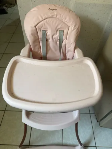 Cadeira de alimentação