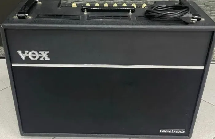 amplificador vox Valvetronix VT120