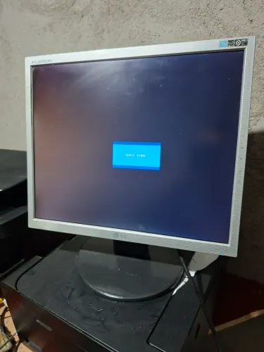 Monitor lg flatron L1753T 17 polegadas quadrado