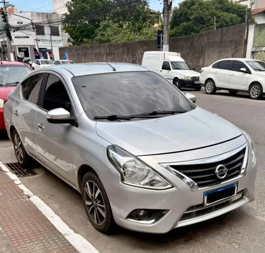 Nissan Versa V-drive Premium 1.6 16V Flex AUT 2021