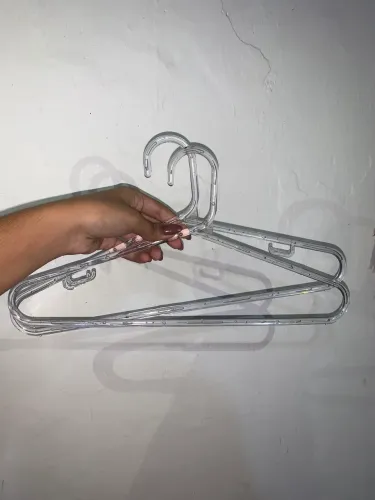 CABIDE DE ACRÍLICO