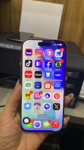 iPhone 17 pro 6400