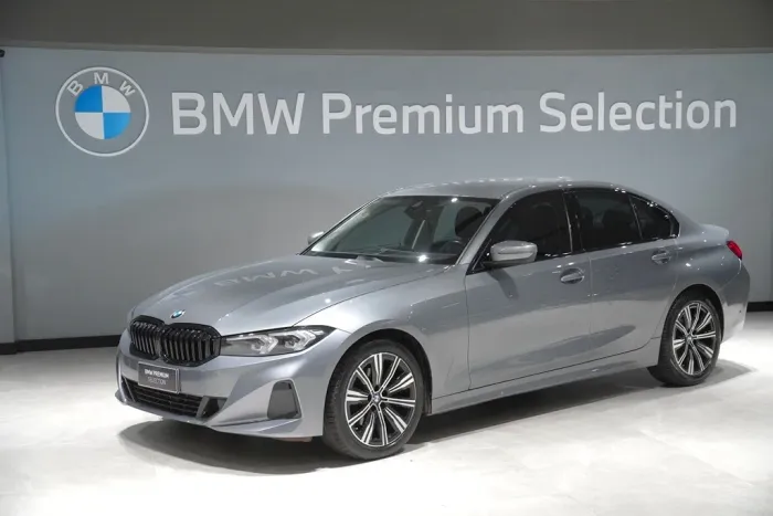 BMW 320I 320i 2023