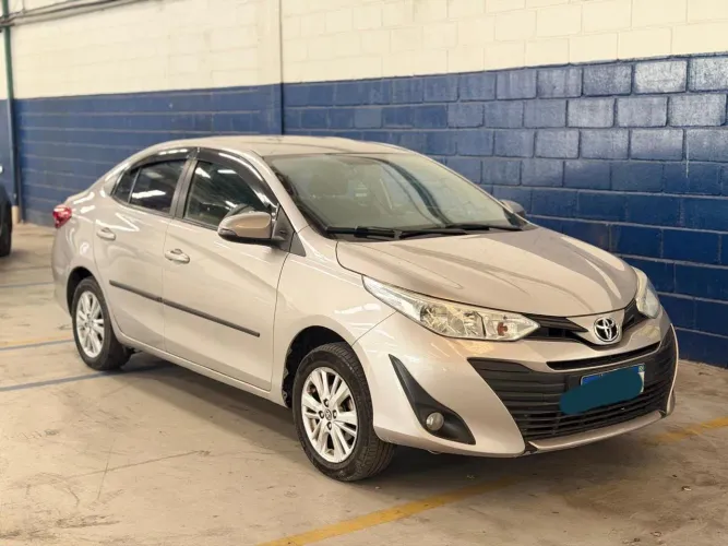 Toyota Yaris XL Sedan 1.5 Flex 16V 4P Aut. 2019