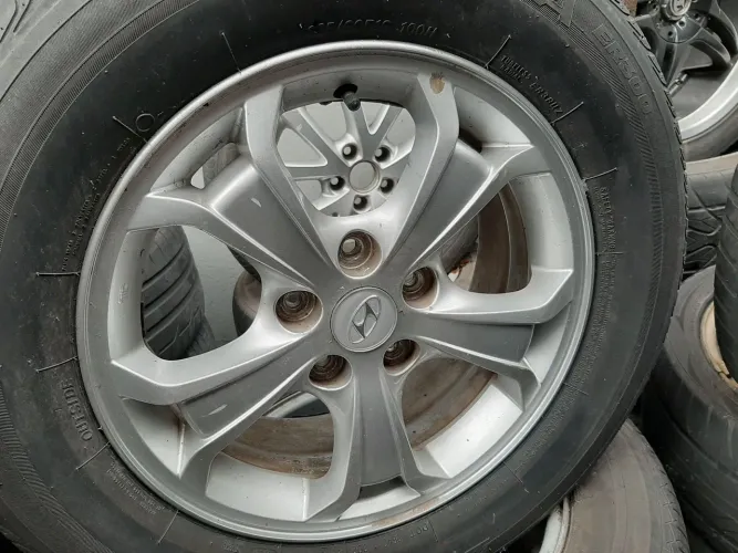 Rodas aro 16 Prata Hyundai Tucson 2 geração 5x114 usadas