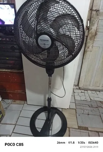Ventilador Mundial liga mais tá fraco 220 vts