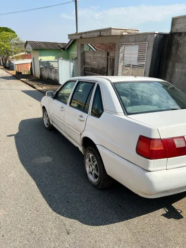 Volkswagen Santana 1.8 MI (álcool) 2001