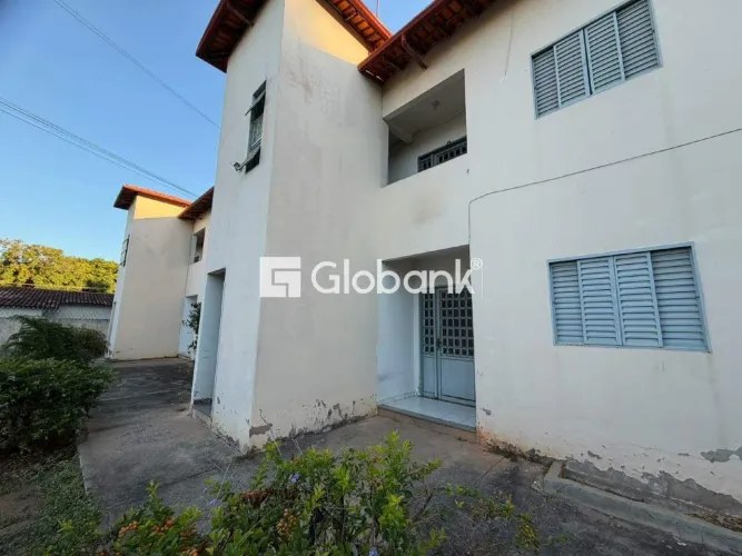 Apartamento 2 quartos para aluguel Jardim Panorama 60m² Montes Claros MG