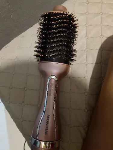 Escova modeladora 