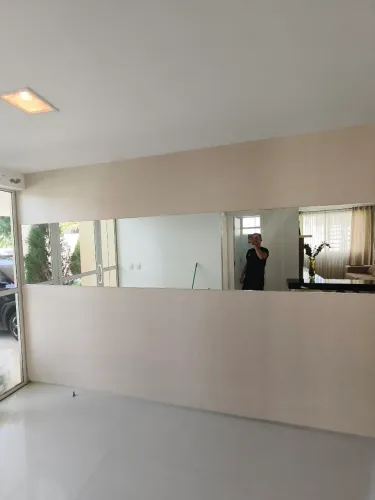 Revestimento autovinil em parede