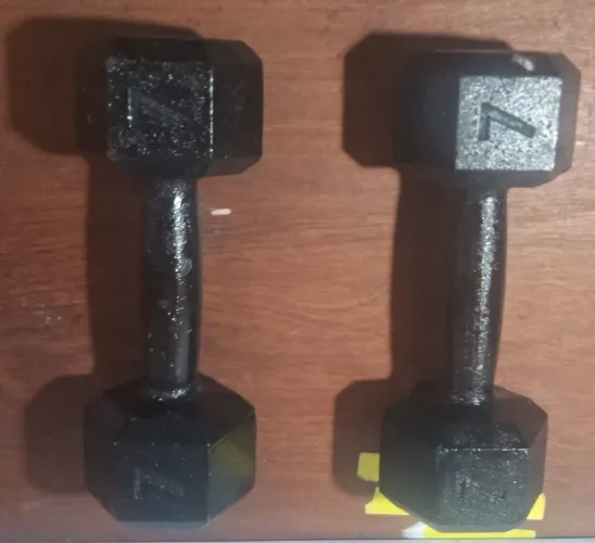 Vende_se 1 halteres de 7kg cada 