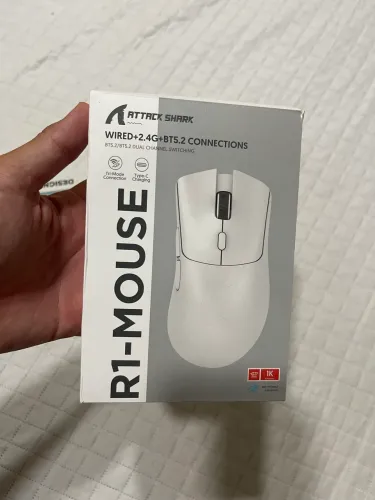 Mouse Attack Shark R1 sem fio e teclado gamer hyrax thunder red swuitch sem fio RGB