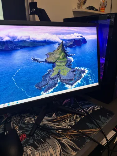 Monitor 20 polegadas seminovo 75 Hz