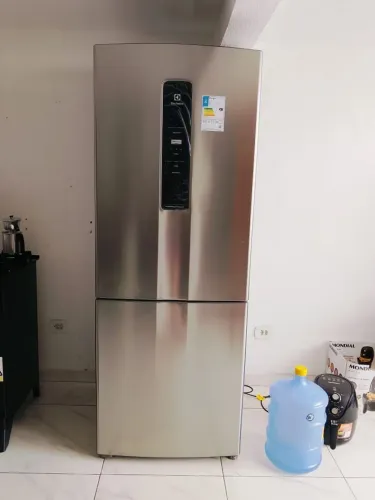 Geladeira Eletrolux 490L