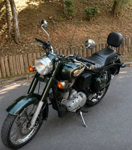 Royal Enfield Bullet 500 Customizada - Estilo Único e Pronta para Rodar!<br>