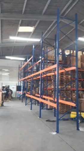 Porta palete Usado