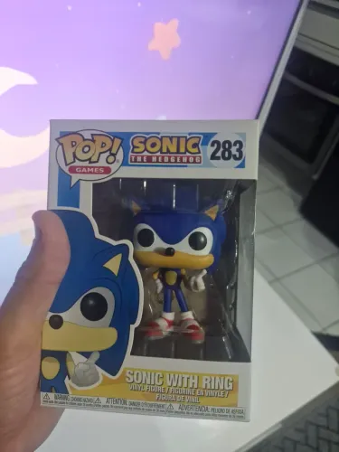Funko Pop Sonic da minha coleção.
