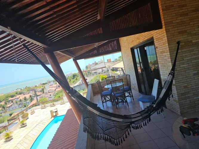 Casa em condomínio em Pirangi do Norte