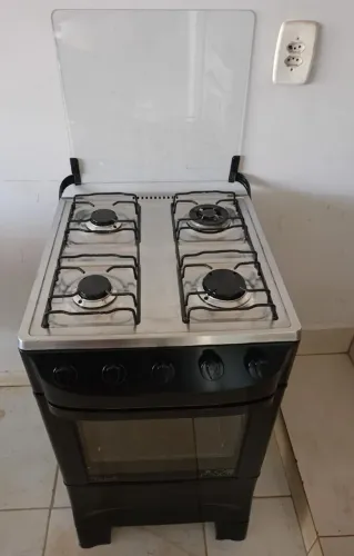 Fogão 4 bocas Entrego