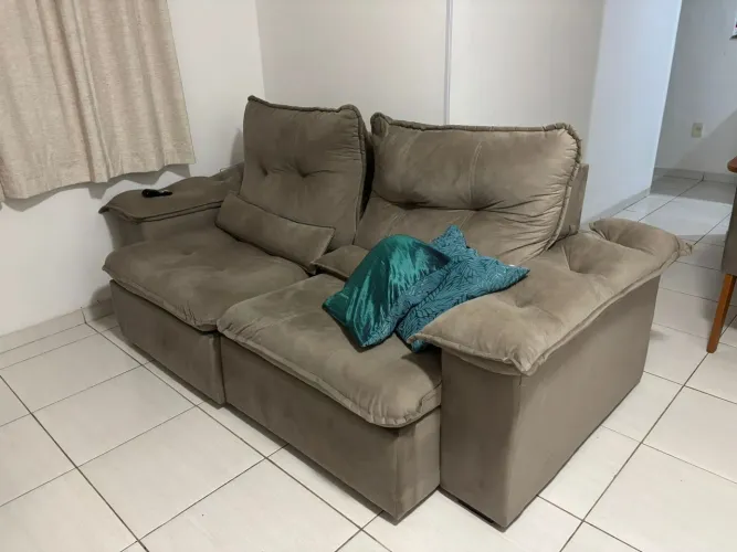 Sofá retrátil