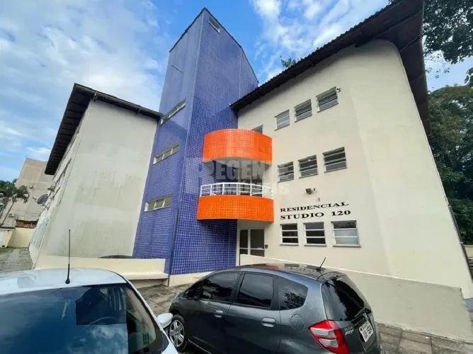 Ótima kitnet mobiliada para locação no bairro Trindade!