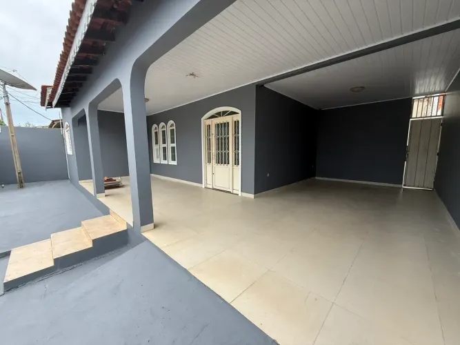 Imóvel para venda possui 145 metros quadrados com 3 quartos em Morada da Serra - Cuiabá - 
