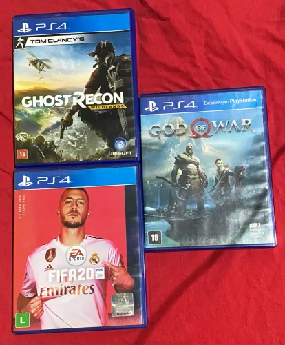 3 JOGOS ORIGINAIS PS4