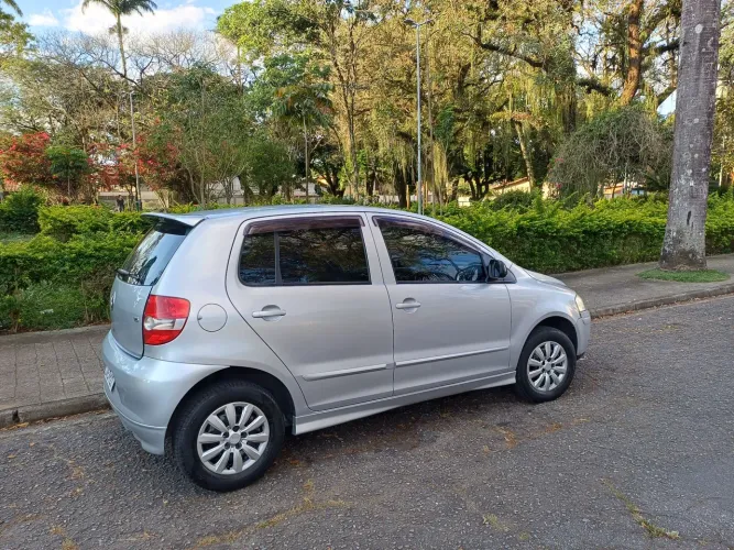 Volkswagen Fox Sportline/sports 1.6/1.6 Tot.flex 4P 2005