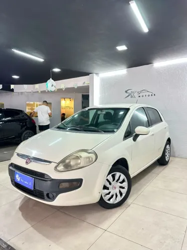 Fiat Punto Attractive 1.4 Fire Flex 8V 5P 2015