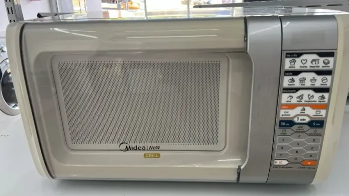 Microondas Midea Liva Grill 25 Litros