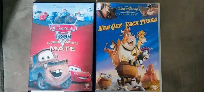 2 Desenhos Nem que a Vaca Tussa e Toom Mate