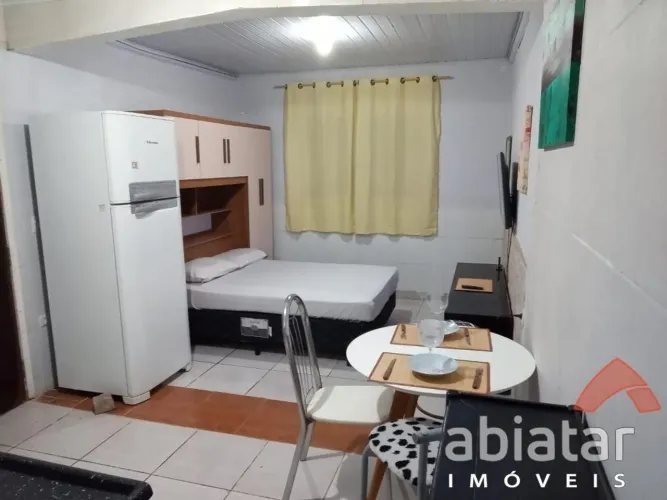 Kitnet para alugar - Jardim Três Irmãos - Taboão da Serra
