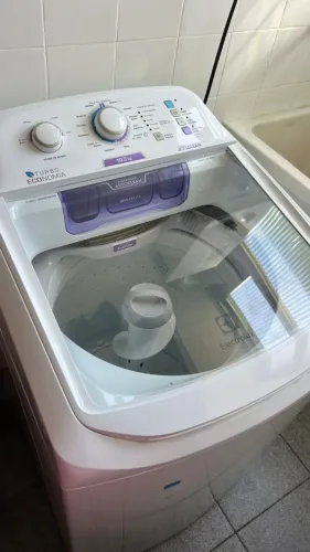 Máquina de Lavar Electrolux 10,5kg Jet&Clean - Impecável  *LEIA A DESCRIÇÃO*
