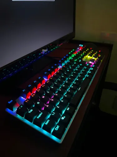 Teclado mecânico Philips