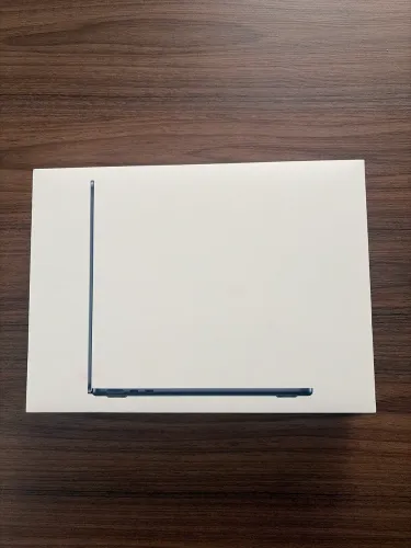 Caixa MacBook Air 13?