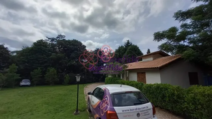 Casa e galpão para LOCAÇÃO localizada no bairro PINHAU, em Cabreúva/SP.