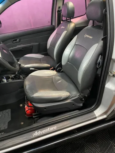 Fiat Strada Adventure1.8/ 1.8 Locker Flex CD 2012