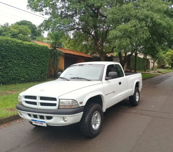 Dodge Dakota RT 5.2 CE Aut. 2001