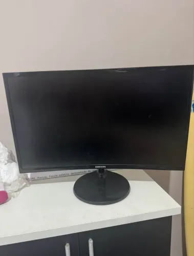 Monitor 24? Samsung Curvo 