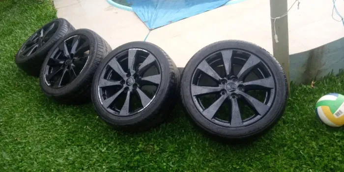 Jogo rodas 18 c pneus