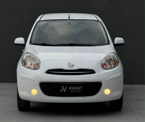 Nissan March SV 1.6 16V Flex Fuel 2014