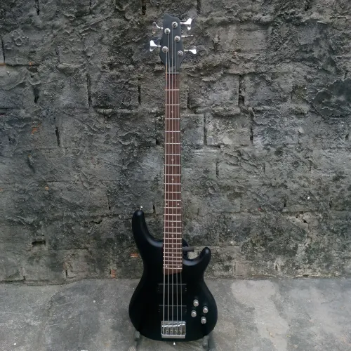 Baixo Condor 5 cordas Ativo