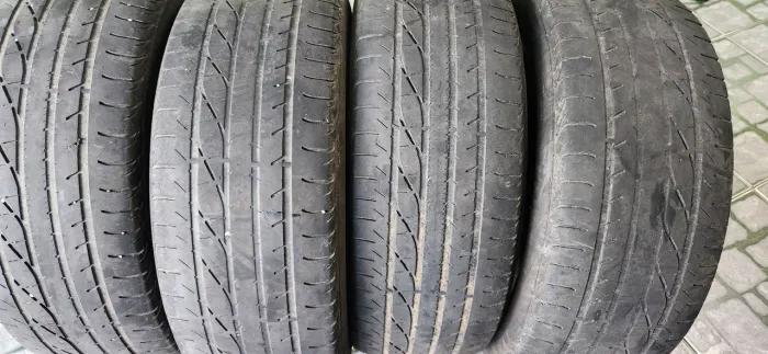 Pneu Goodyear Aro 16