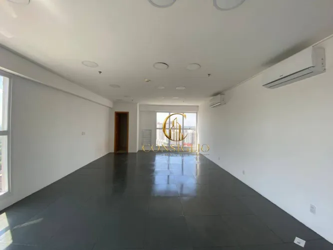 Sala/Conjunto Comercial para Locação com 6 Salas, 2 Salões, 10 Ares-Condicionados e 8 Vaga