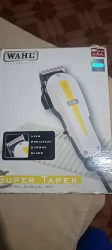 Máquina cortar cabelo profissional em ótimo estado (Wahl clipper)